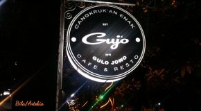 Gujo Cafe Surabaya: Cangkrukan Enak Bernuansa Tradisional-Modern